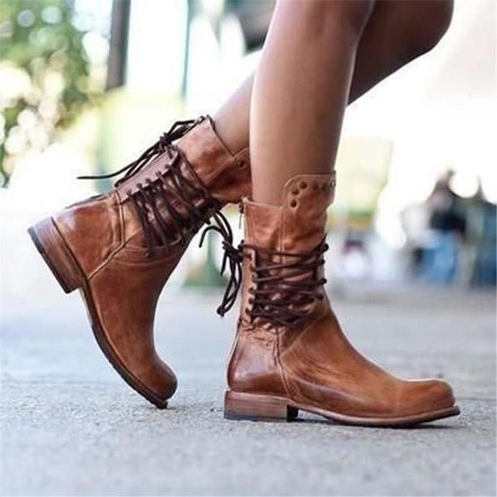 Alma | Lace-Up Boots