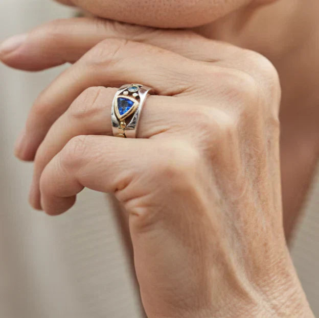 Anello vintage blu
