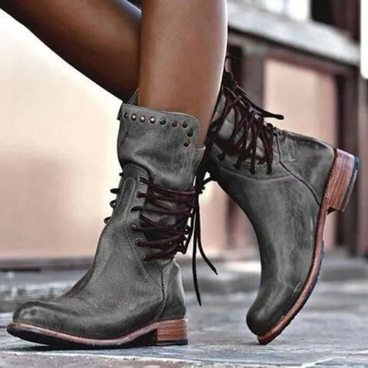 Alma | Lace-Up Boots