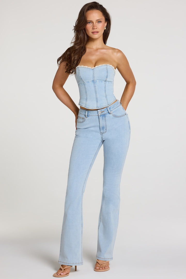 Jeans Bootcut a Vita Media in Denim Chiaro