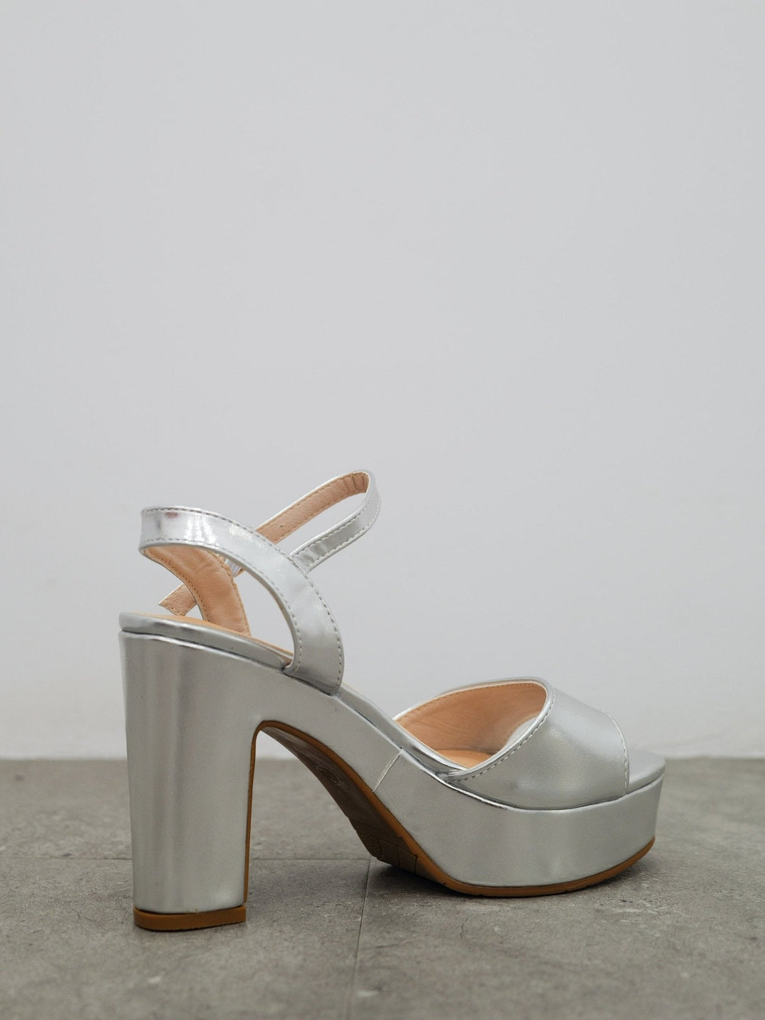 Sandali Bassi con Piattaforma in Argento