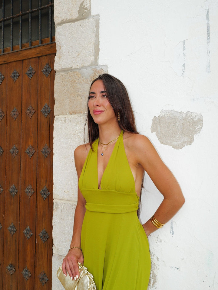 Abito lungo in chiffon verde oliva con scollatura a V