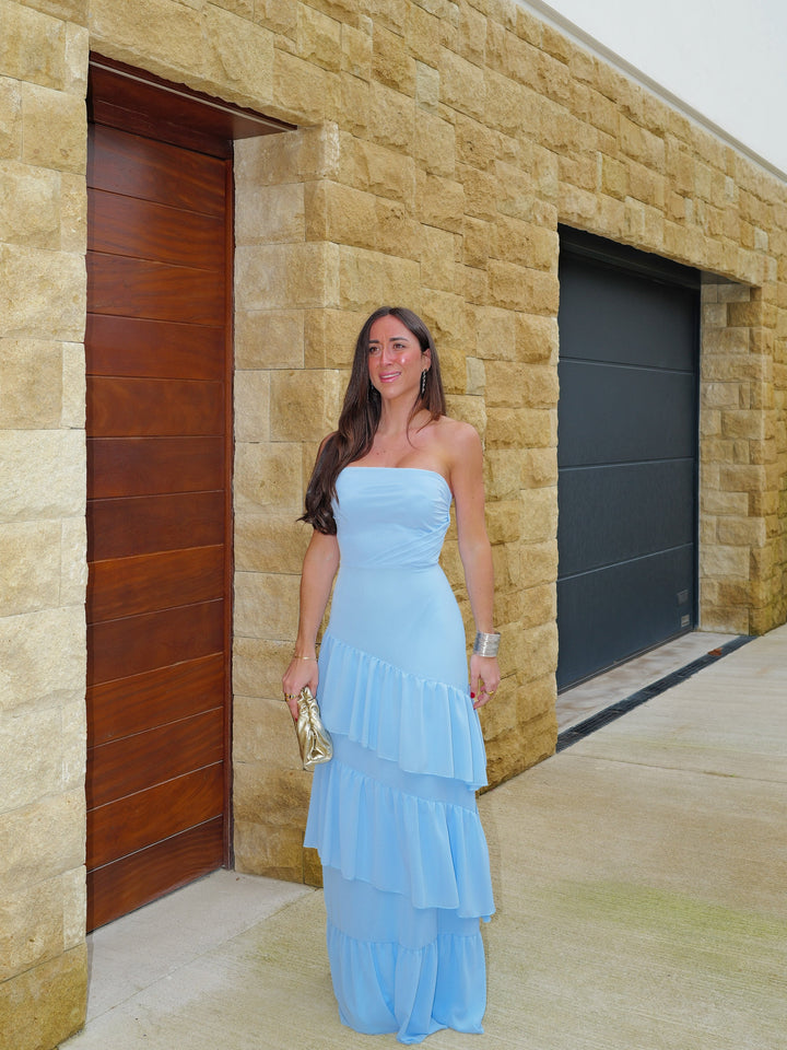 Abito blu con balze
