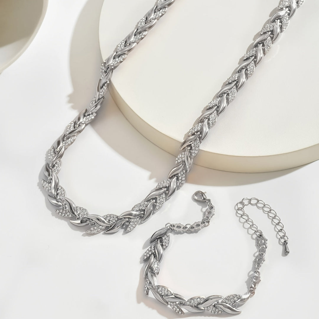 Elegante set a coda di pesce con vetro e gemme