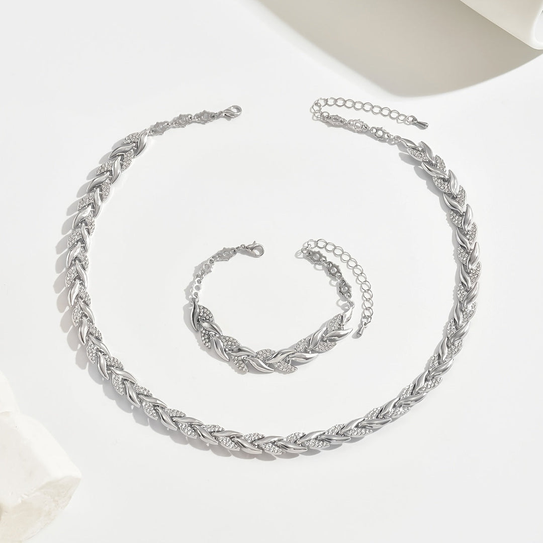 Elegante set a coda di pesce con vetro e gemme