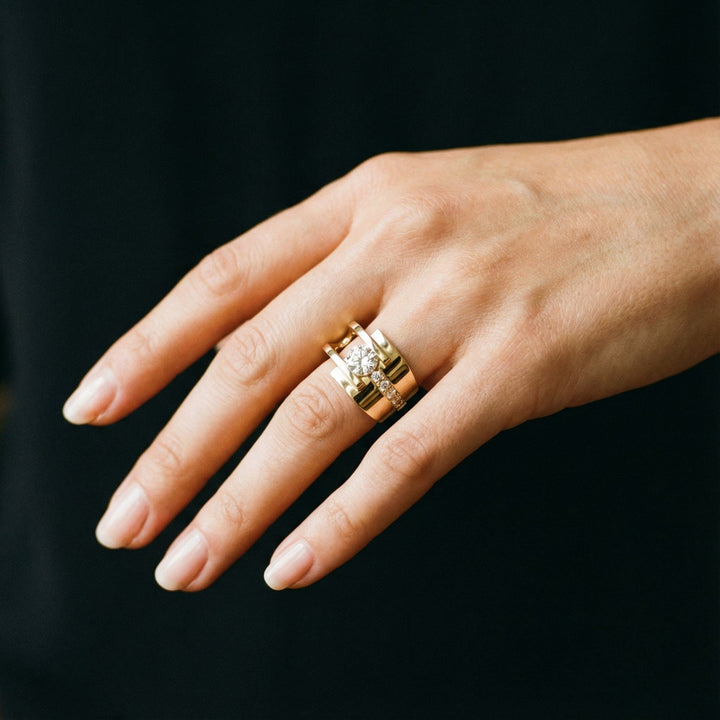 Set di anelli irregolari vintage placcati in oro con zircone