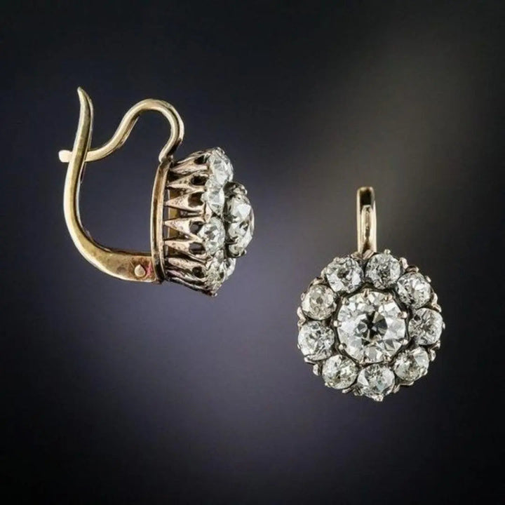 Orecchini in oro in stile vintage