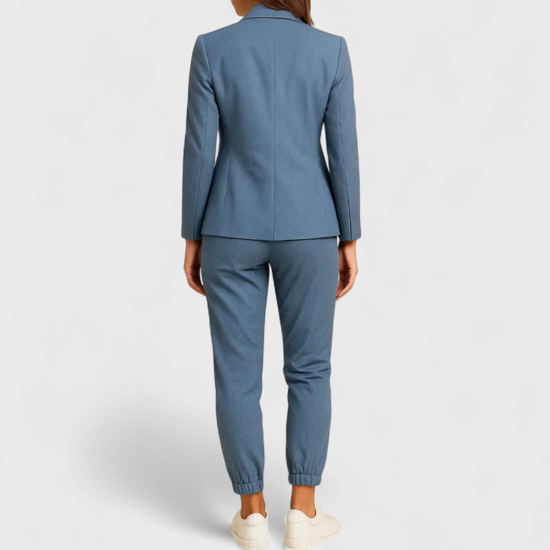 Elegante completo con giacca e pantaloni