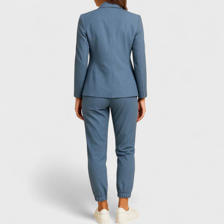 Elegante completo con giacca e pantaloni