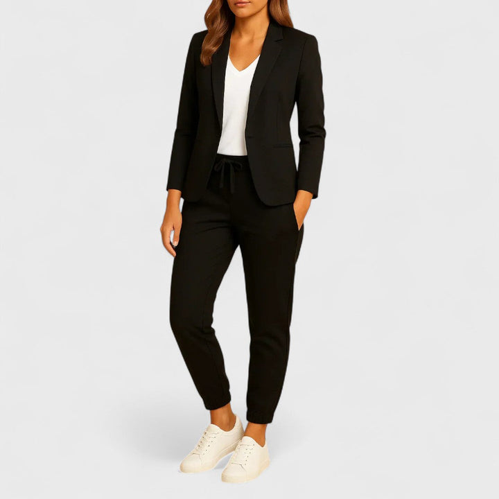 Elegante completo con giacca e pantaloni