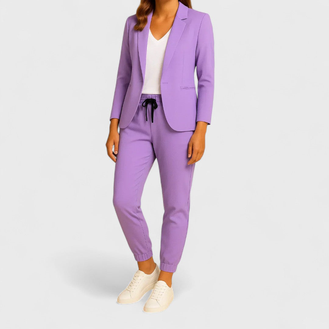 Elegante completo con giacca e pantaloni