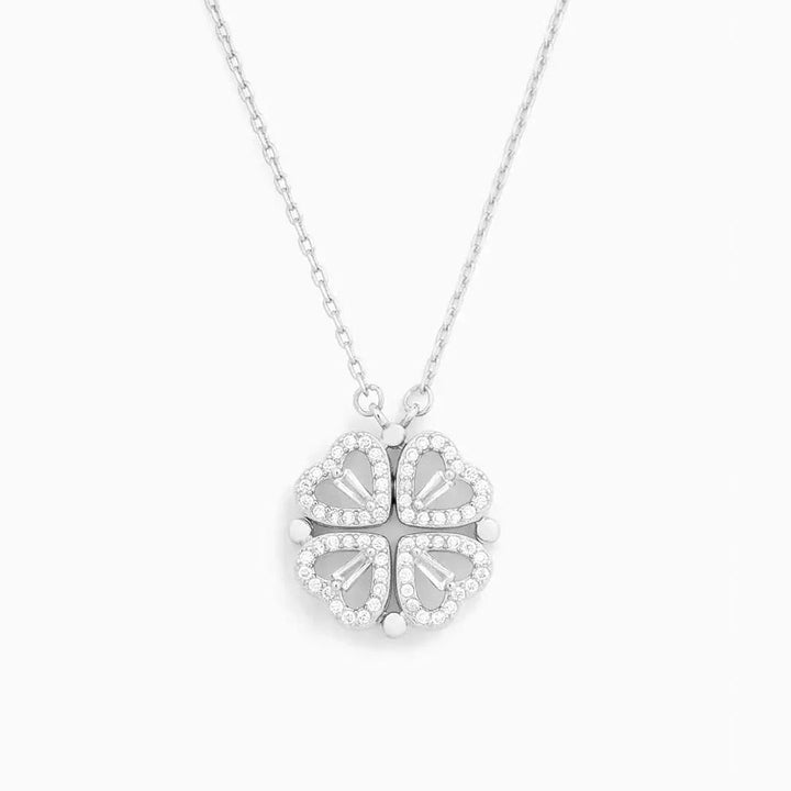Elegante collana a forma di cuore portafortuna