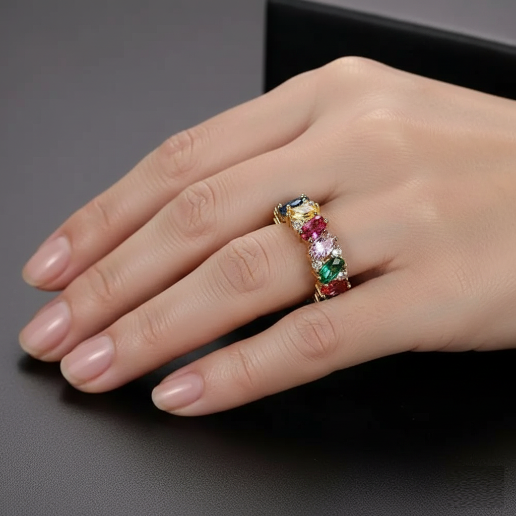 Anello vintage con zirconia multicolore