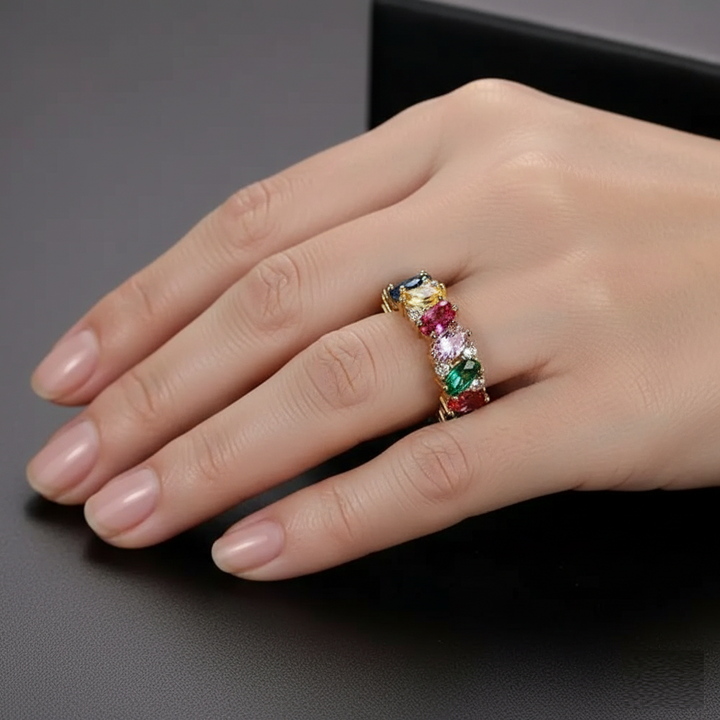 Anello vintage con zirconia multicolore