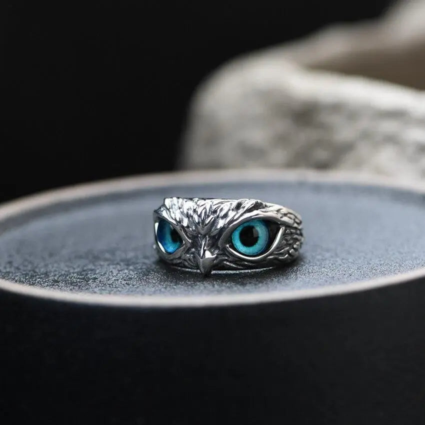 Anello in argento regolabile con gufo portafortuna e opale