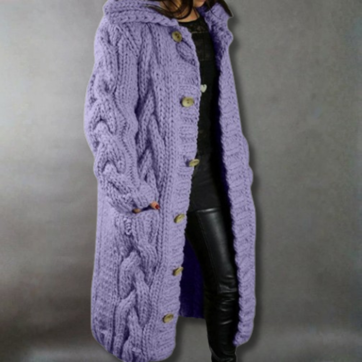 Vesia | Elegantly Tailored Coat