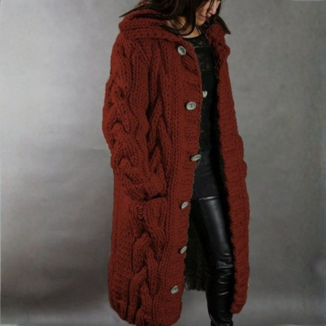 Vesia | Elegantly Tailored Coat
