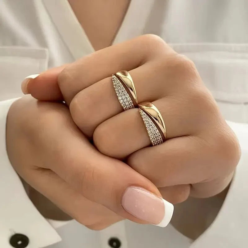 ÉLOÏSE – Anello di Eleganza Eterna