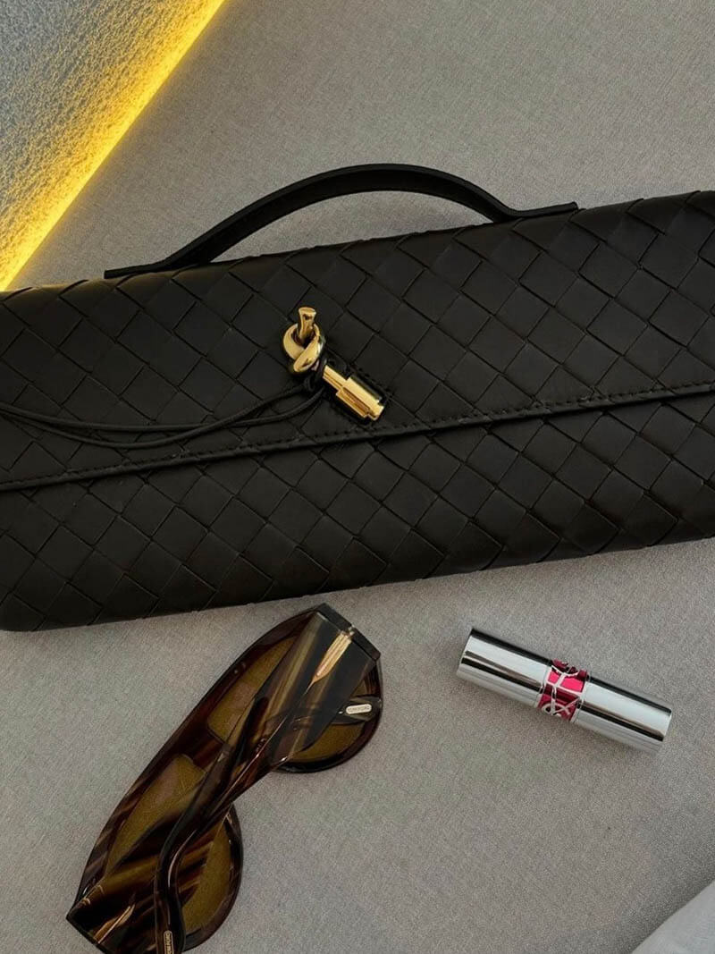 Andiamo Pochette