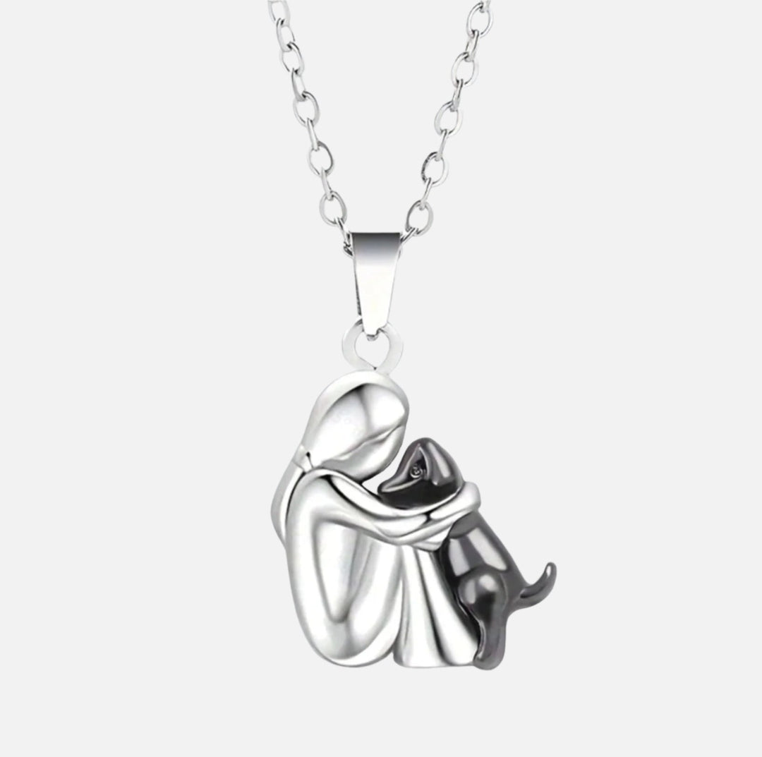 Collana ciondolo abbraccio
