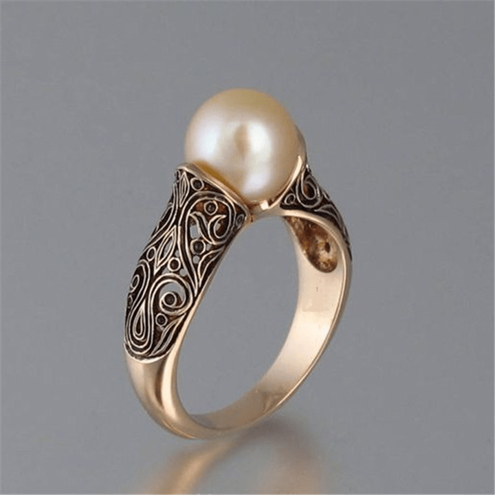 Anello vintage in oro con perla