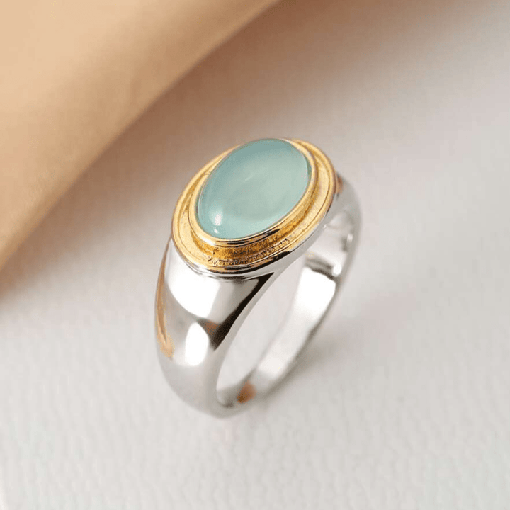 GABI - Anello Vintage con Granato Verde