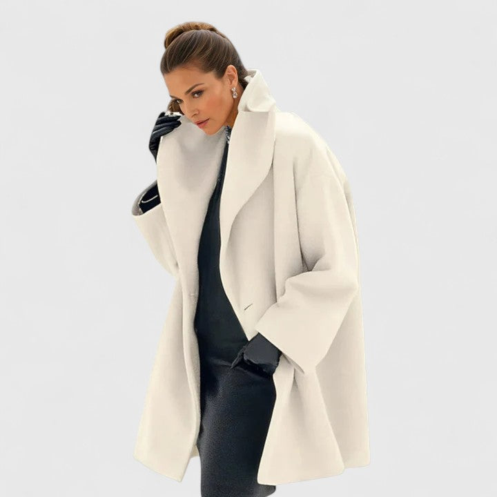 Oravienne | Elegantly Tailored Coat