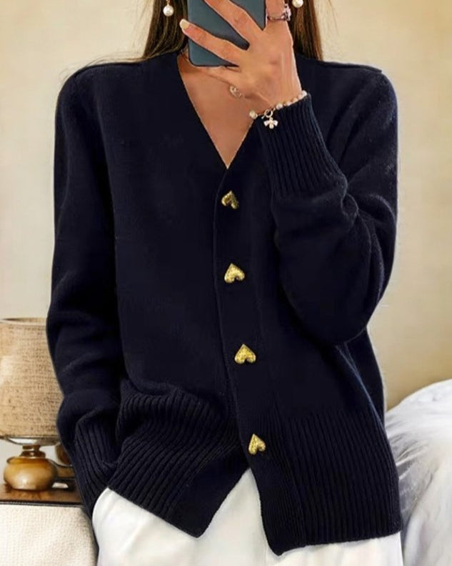Adele - Elegante Cardigan con Bottoni a Forma di Cuore